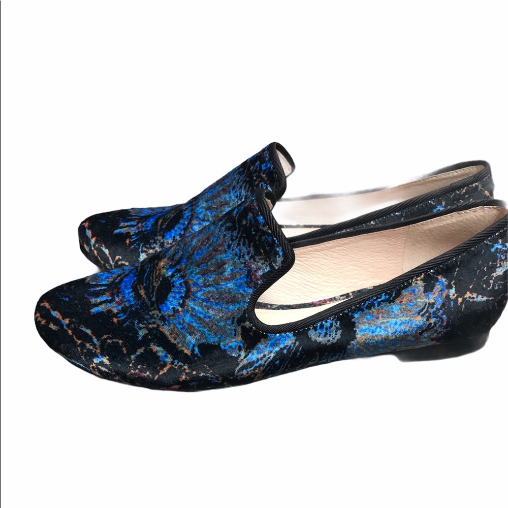 Vince Camuto velvet shoe